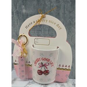 New in Box Simply Southern Cherry‎ Mug&Key Set